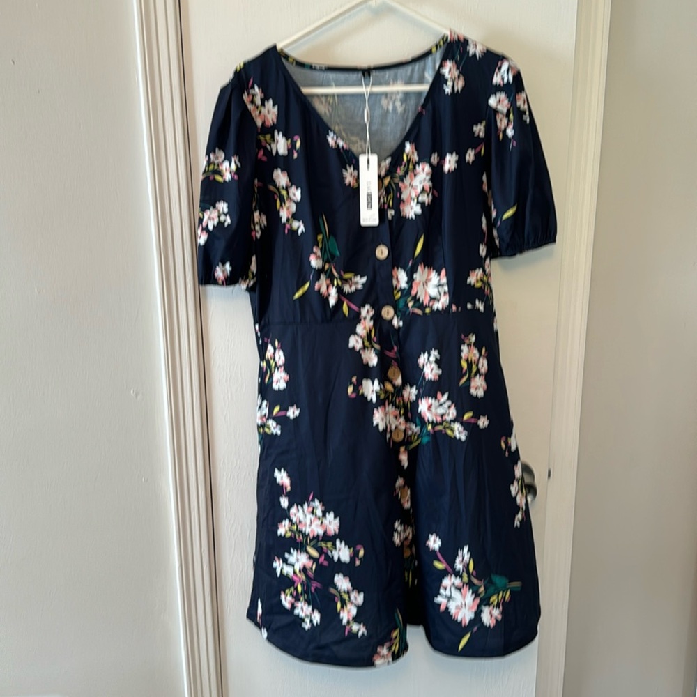 NWT LAISHEN navy blue button up floral dress with pockets size XL
